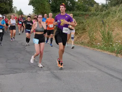 Tom Calon et Éloïse Espeel à Le jogging de Molenbaix