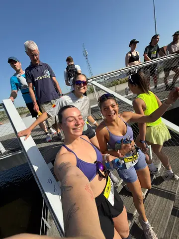 Lisa Allard, Thaïs Dendauw et Zélie Staes à Tournai Half Marathon