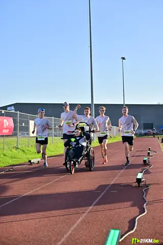 Alexis Van Lier, Boris Thoumsin et 4 autres à Semi-Marathon de Dour