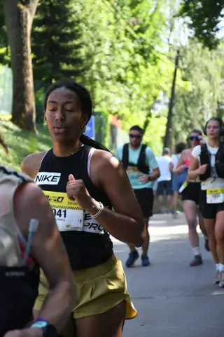 Sylvia Lories à Tournai Half Marathon