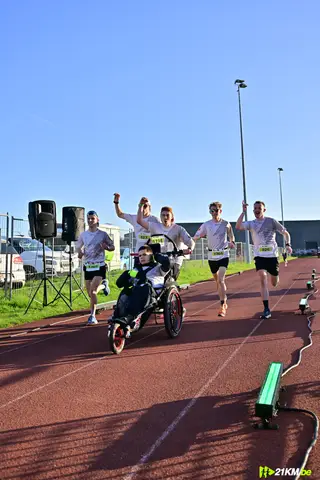 Alexis Van Lier, Boris Thoumsin et 4 autres à Semi-Marathon de Dour