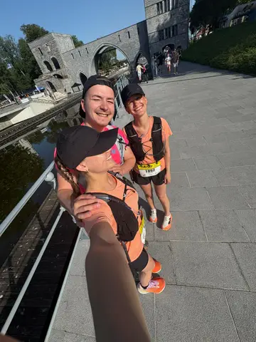Baptiste Dorchy, Kelly Kin et Saskia Kin à Tournai Half Marathon