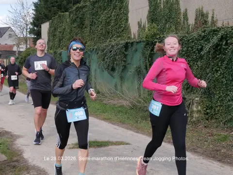 Elisa Lécolier à Semi-marathon d'Hérinnes