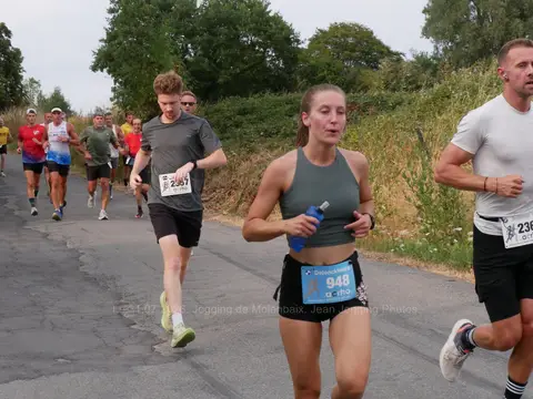 Odile Hallet à Le jogging de Molenbaix