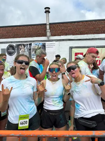 Anaïs Decock et Éloïse Decock à GenZ Color Run