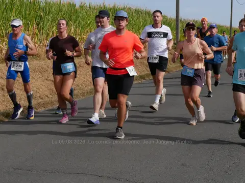Florian Desplanque et Zélie Staes à La corrida pipaisienne