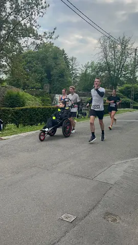 Eloi Ris, Loïc Lécolier et 2 autres à La Fabriek Solidarity Run