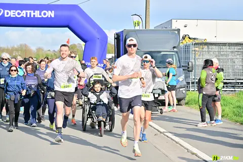 Alexis Van Lier, Boris Thoumsin et 3 autres à Semi-Marathon de Dour