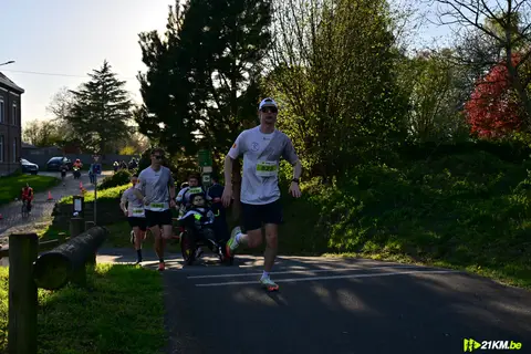 Boris Thoumsin, Eloi Ris et 2 autres à Semi-Marathon de Dour