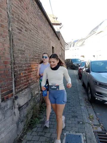 Lydie Lesne et Thaïs Dendauw à Backyard V'Hiking