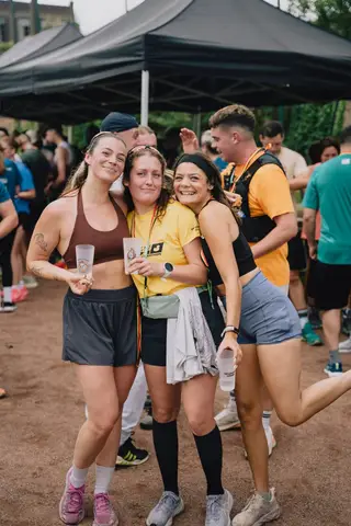 Lisa Allard, Thaïs Dendauw et Zélie Staes à Hurluban Trail