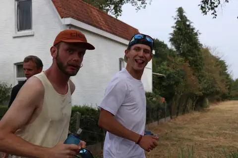 Lucien Van Lier et Tristan Galand à Vloethemveld Backyard