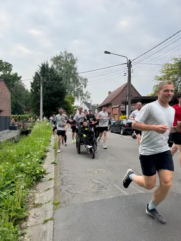 Arthur Prade, Eloi Ris et 4 autres à La Fabriek Solidarity Run